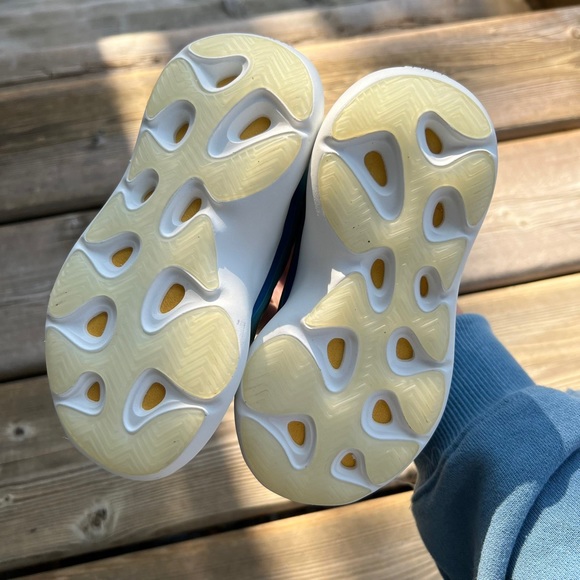 Adidas Yeezy 700 V3 Arzareth Kids Infants - Picture 8 of 8